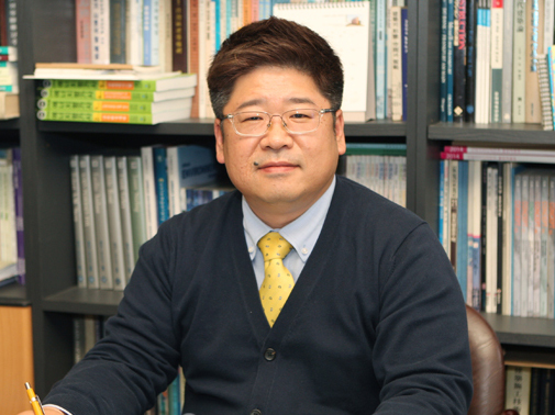 유대근