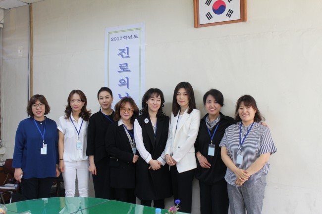 크기변환_진로22_여자들.jpg